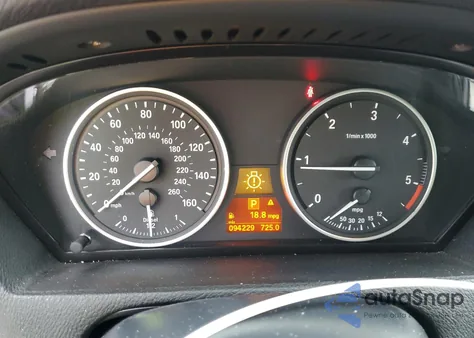 2013 BMW X5 xDrive35D z USA, uszkodzony, nr VIN 5UXZW0C53D0B94334